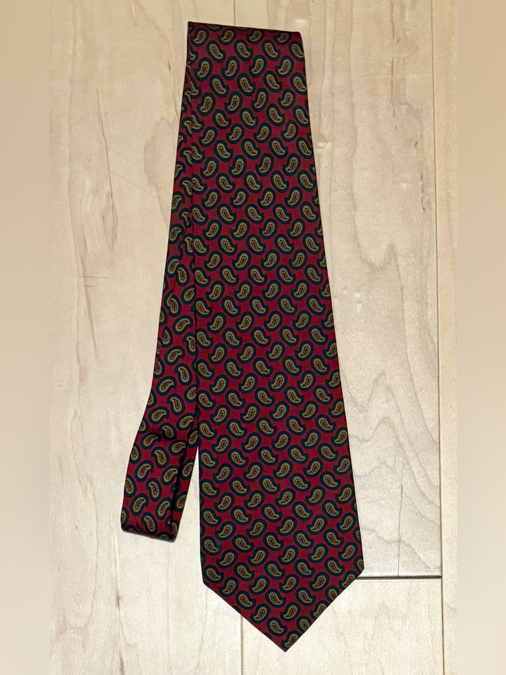 Vintage Polo Ralph Lauren 100% Silk Tie Necktie Red Paisley Hand Made in USA